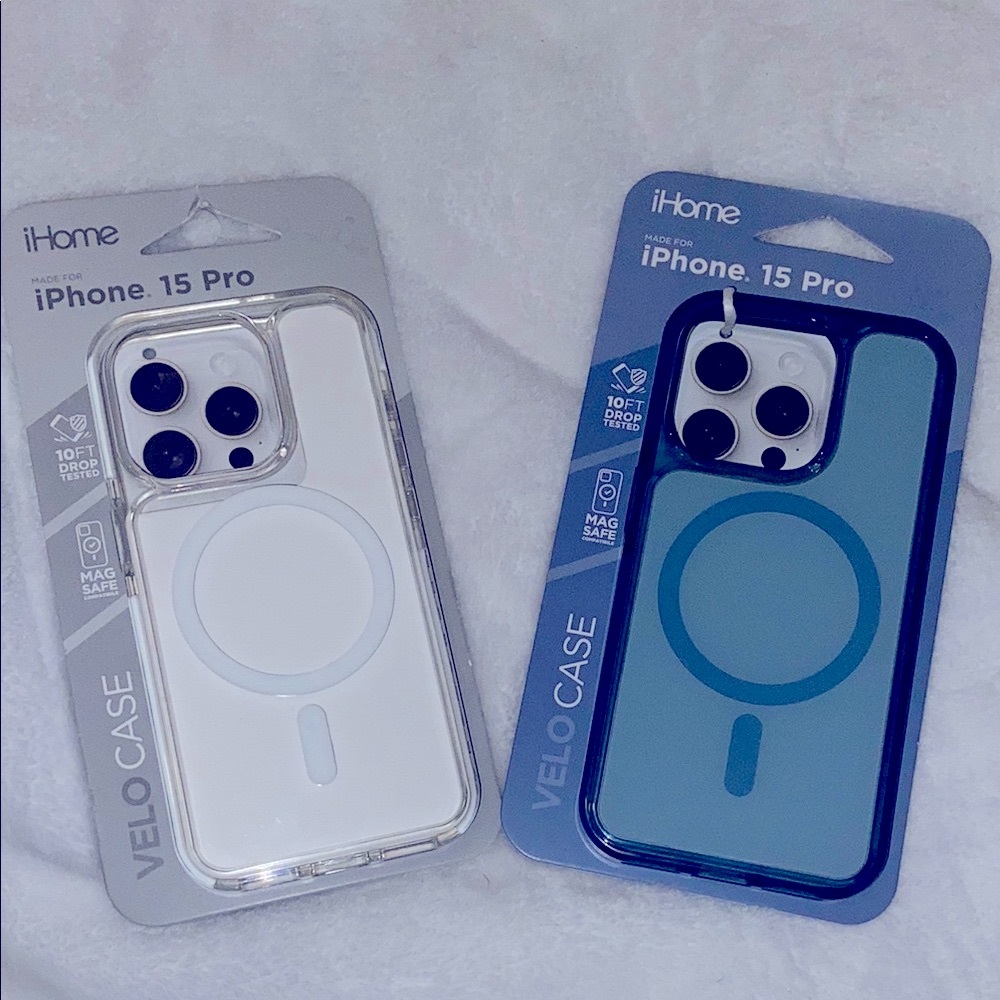 NWT Bundle iHome White and Blue iPhone Camera Protector Case